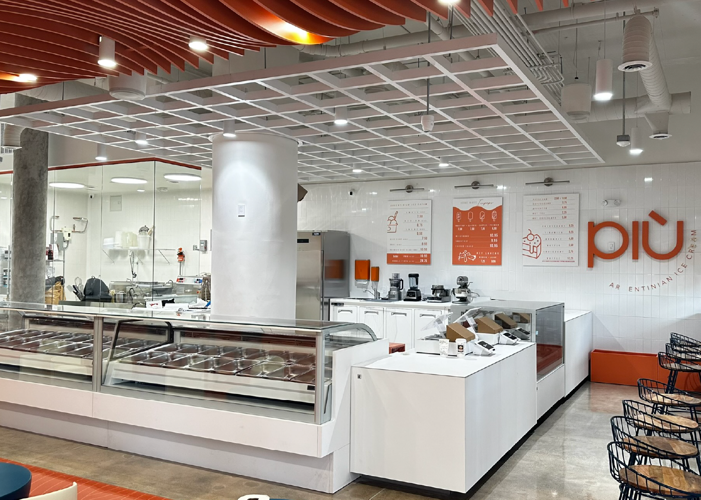 Piu Gelato ice cream shop interior by Habitar 91
