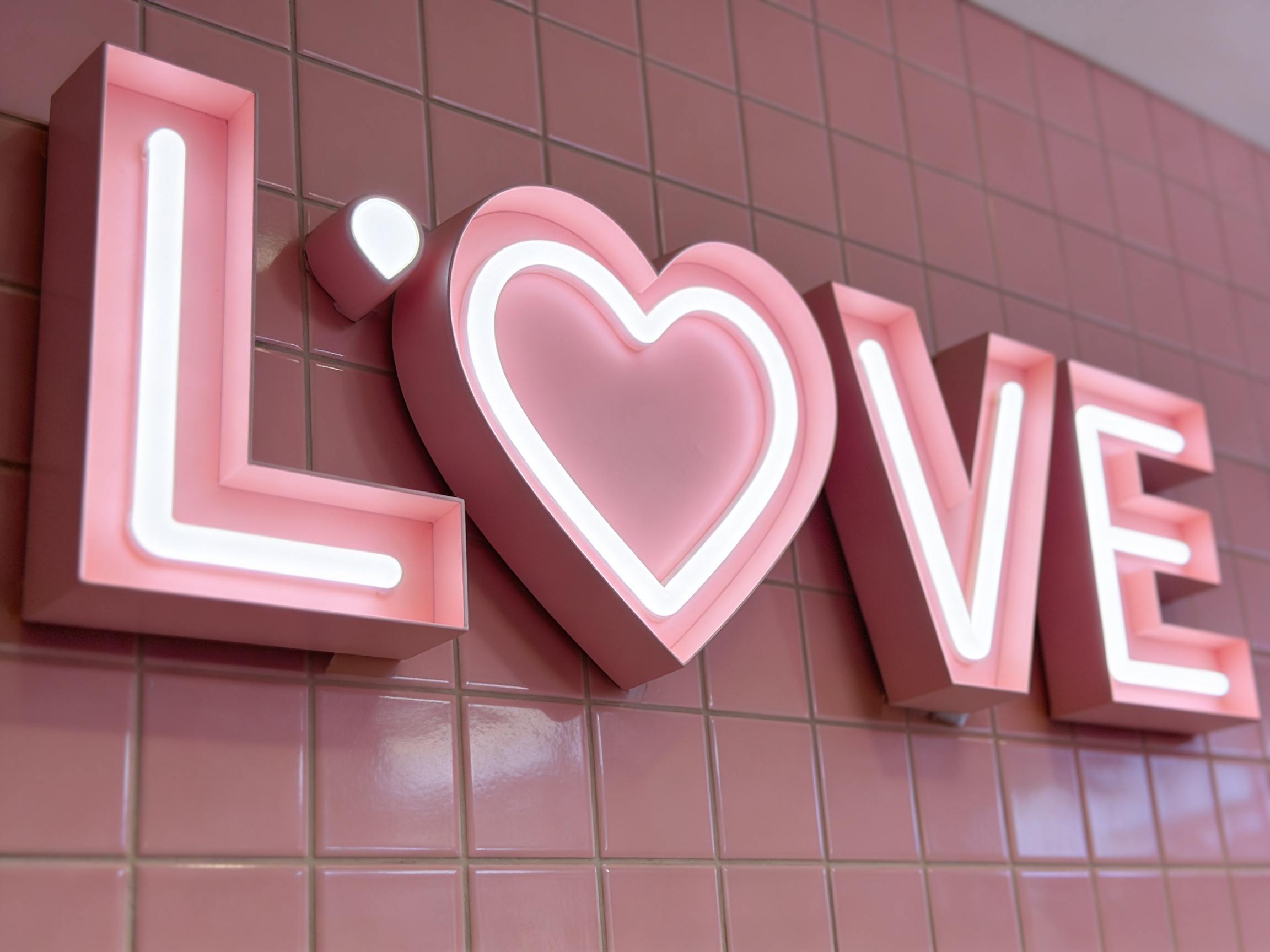 LED neon style acrylic indoor sign by Habitar 91
